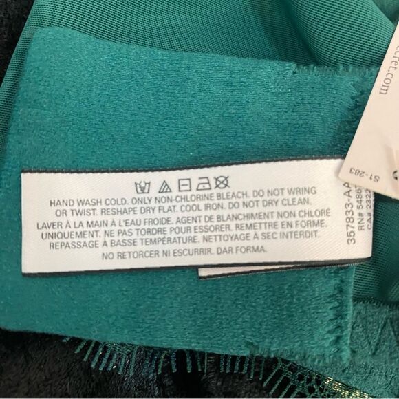 Victoria’s Secret 34D Bra NWT Dream Angels VS Push up w/out padding Emerald Gold - Picture 9 of 9